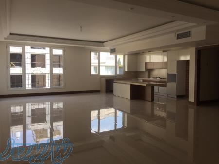 200 متری 3 خواب در (شهرک لاله) 