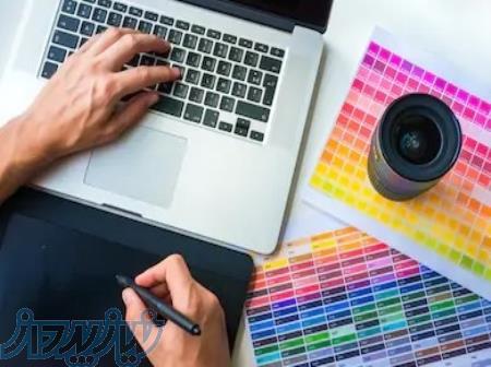 استخدام گرافیست و محتواگذار پاورپوینت 