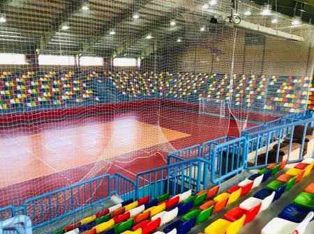 سالن ورزشي مجهز چندمنظوره قيانوري 