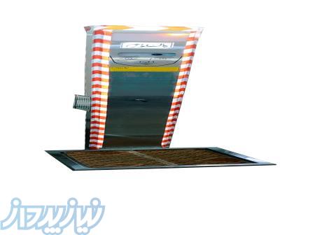 کیوسک پایش دما (تب سنج ) و ضدعفونی کننده دست و پا 