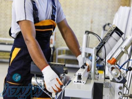 کارگر ماهر جهت تولید و ساخت در و پنجره UPVC 