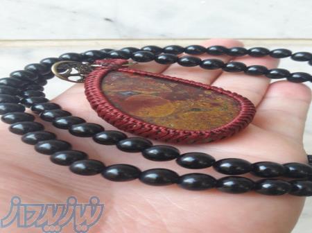 گردنبند ساخته شده از سنگ قیمتی جاسپر 