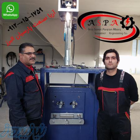 طراحی و ساخت دستگاه های بسته بندی مواد غذایی