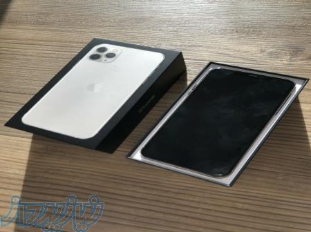 Apple iPhone 11 Pro Max - 64GB - Silver (Unlocked) 