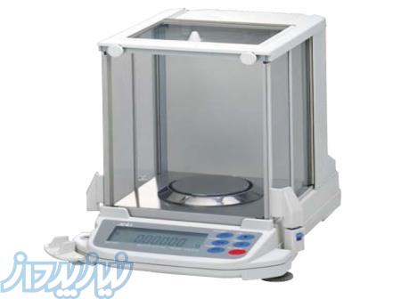 ترازوی آزمایشگاه با دقت  5صفر (0 00001) مدل  GR-202 ساخت کمپانی AND ژاپن 