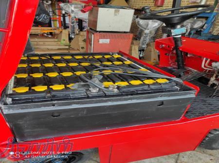 باتری و شارژر لیفتراک برقی 