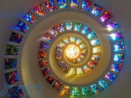 طراحی و ساخت شیشه های تزئینی 