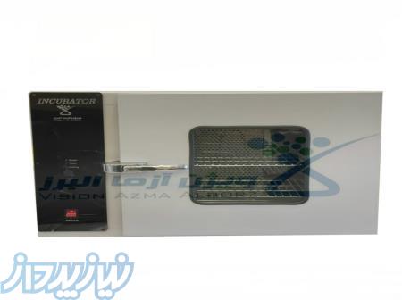 انکوباتور آزمایشگاهی