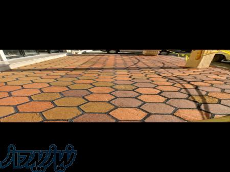 کف زمین جایگزین موزاییک کف مغازه کف سالن کف پیاده رو کف اداره ها کف مکان های عمومی کف ایستگاه اتوبوس