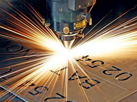 برش لیزری فلزات 