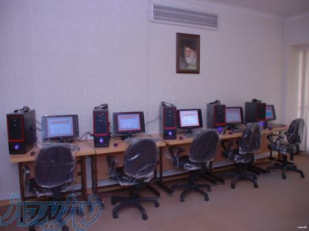 استخدام نیروی کار اداری 