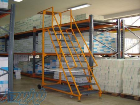 طراحی، تولید و عرضه نردبان متحرک چرخدار صنعتی