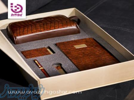 ست مدیریتی شرکت آوازه گستر 