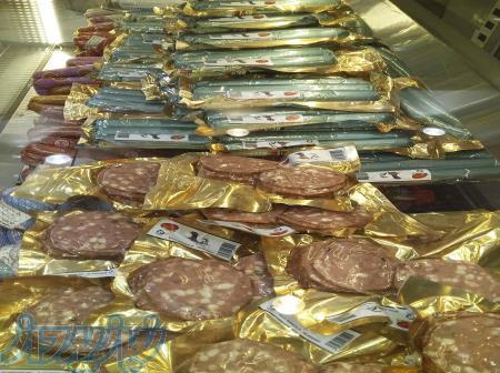 سوسیس و کالباس گوشت قرقاول