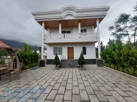 ویلای شیک سنددار چلک نوساز 280متر