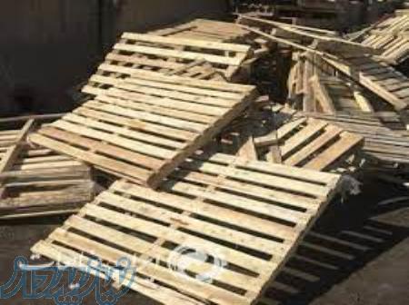 پالت چوبی و جعبه 