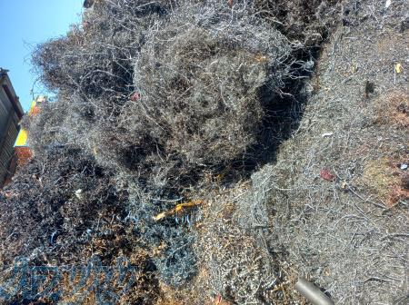 خرید انواع ضایعات آهن 