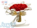 دسته گل عروس با گل های سرخ و روبان سفید - کد 001 