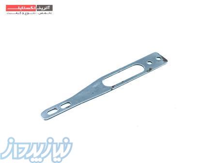 قطعه گریپر سمت راست دستگاه اسمیت فست (قلاب) – B004 