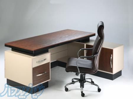 تولید انواع میز و صندلی های اداری 