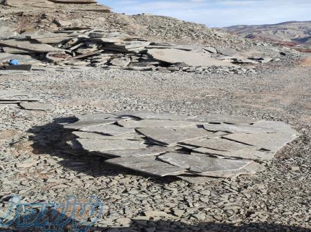 اجرای سنگ لاشه دیوار نما با رنگ قهوه ای 