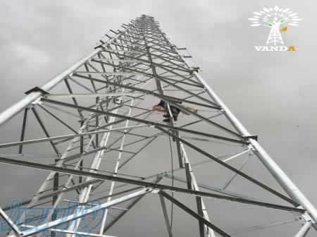 نصب و جمع آوری انواع دکل خودایستا و مهاری و منوپل 