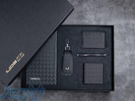 مجموعه و نمایشگاه هدایای تبلیغاتی خسروی