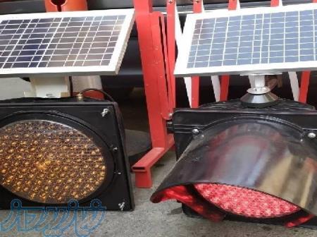 چراغ راهنمایی چشمک زن خورشیدیLEDسولار وبرقی