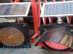 چراغ راهنمایی رانندگی LED سولار 