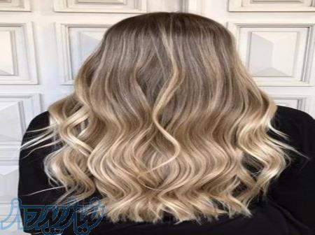 سالن زیبایی و مرکز تخصصی رنگ و لایت آرزو کامیار 