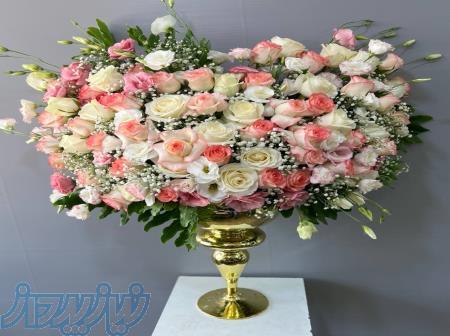 گل شاهانه: خرید انواع باکس گل، جام گل و تاج گل 