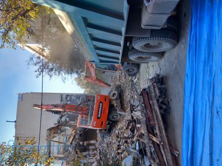 تخریب ساختمان و خاکبرداری 