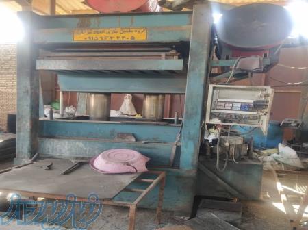 دو دستگاه پرس کفپوش گرانولی وچیپس کن لاستیک دو طرفه 