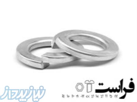 واشر تخت اهنی سایز۵   ۰٫۸ ۱۵ -در دورنگ سفید و سیاه 