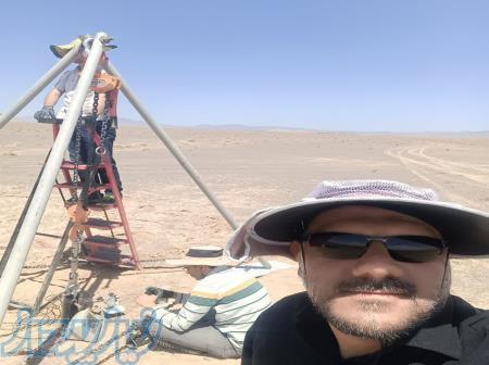 پایه کوبی نیروگاه برق خورشیدی و انجام آزمایش پول آوت نیروگاه برق خورشیدی 