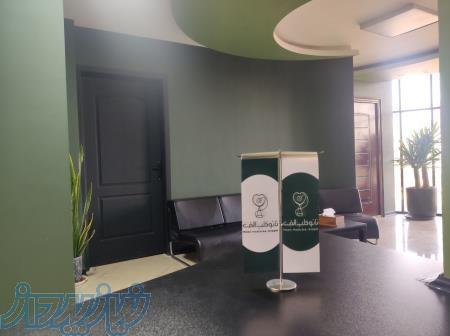 پزشک عمومی ۵ سال سابقه کار در زمینه پوست مو و زیبایی 