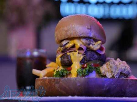 بهترین فست فود در پردیس؛ انتخابی خوشمزه در شهری نوساز 