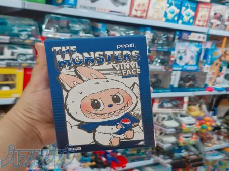 عروسک سوپرایزی مدل لبوبو پپسی برند پاپ مارت 