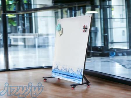 وایت برد شیشه ای پایه دار مدل ال سایز ۱۷۰ * ۹۰ 