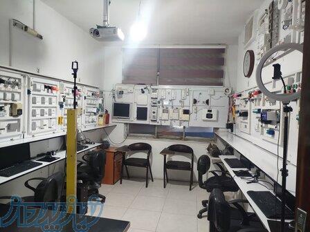 آموزشگاه فنی و حرفه ای 