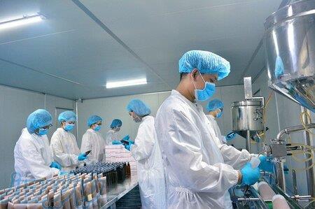 تولید و فروش عمده فیس‌واش، شامپو، ماسک مو و کرم مرطوب‌کننده 