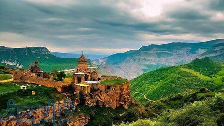 تور گروهی وان ارمنستان گرجستان استانبول 