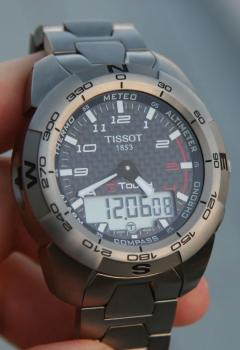 فروش یک ساعت آکبندtissot t touch expert