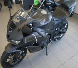 فروش موتور cbr600 2008 بالاترین پیشنهاد