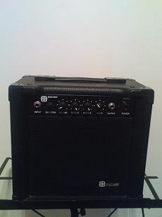 فروش یک عدد آمپ 15 وات گیتار الکتریک  - تهران