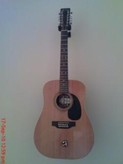 فروش گیتار 12 سیم yamaha  - تهران