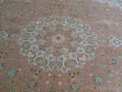 فروش فرش دست باف کاشان با قیمتی استثنای