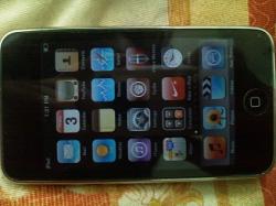ipod touch 8gدر حد آک