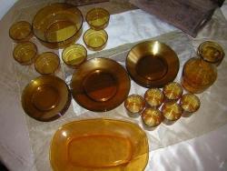 سرویس 33 پارچه عسلی بلور فرانسه  - تهران