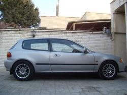 هوندا سیویک 2 در با 2000 لیتر بنزین  - تهران